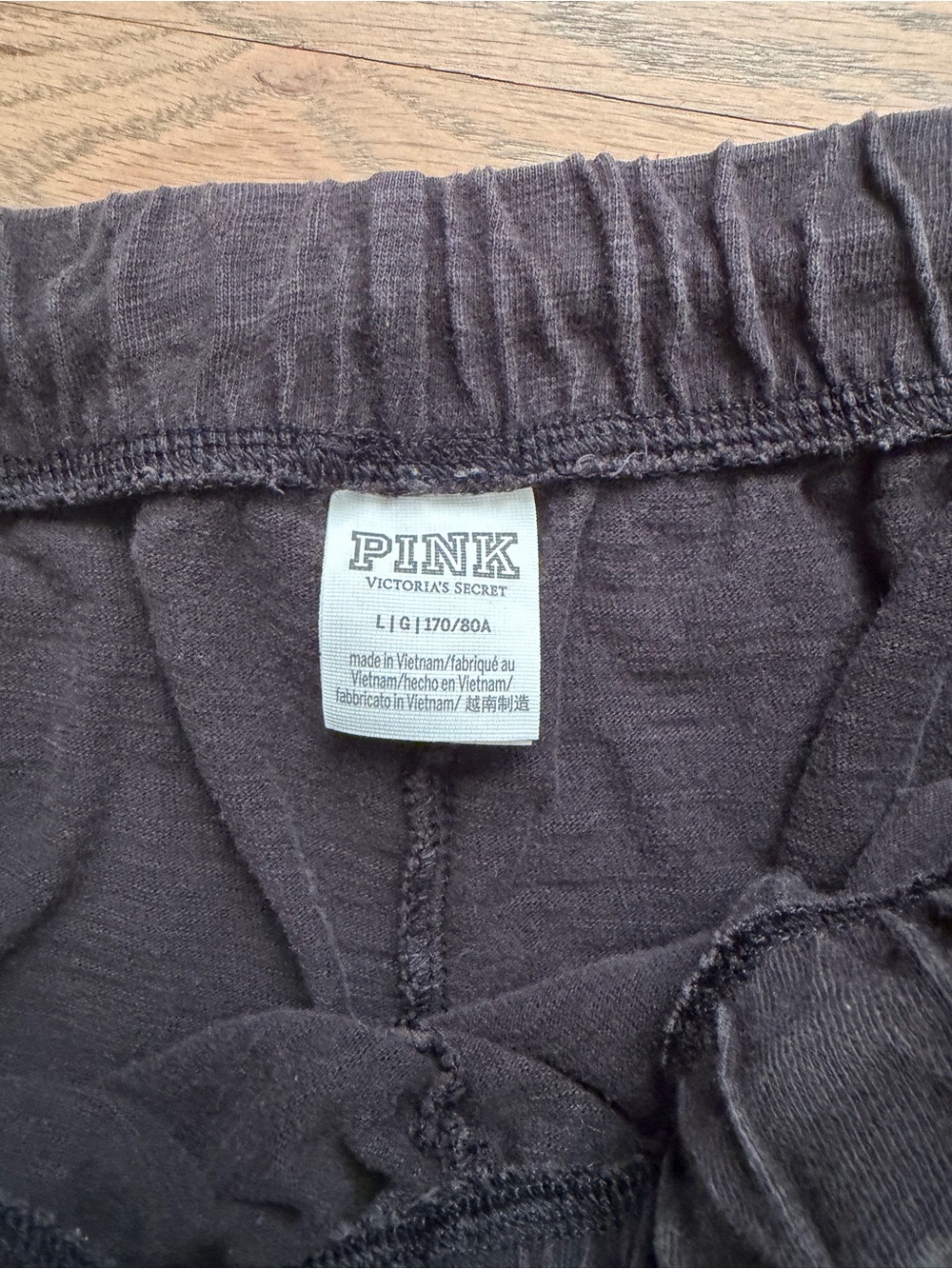 PINK Victoria's Secret Black Drawstring Joggers - Picture 4 of 4